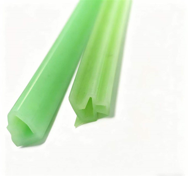 シリコンシールドアストリップ